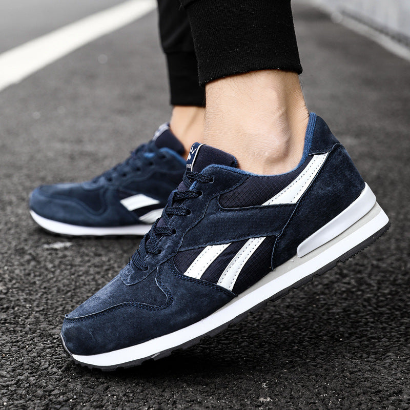 Men's Low-Top Casual Sneakers — product view